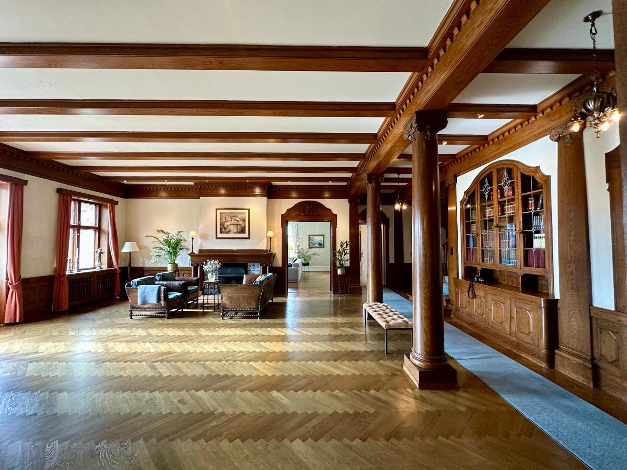 Unique Victorian Villa With Private Coastline Bergen Exteriör bild