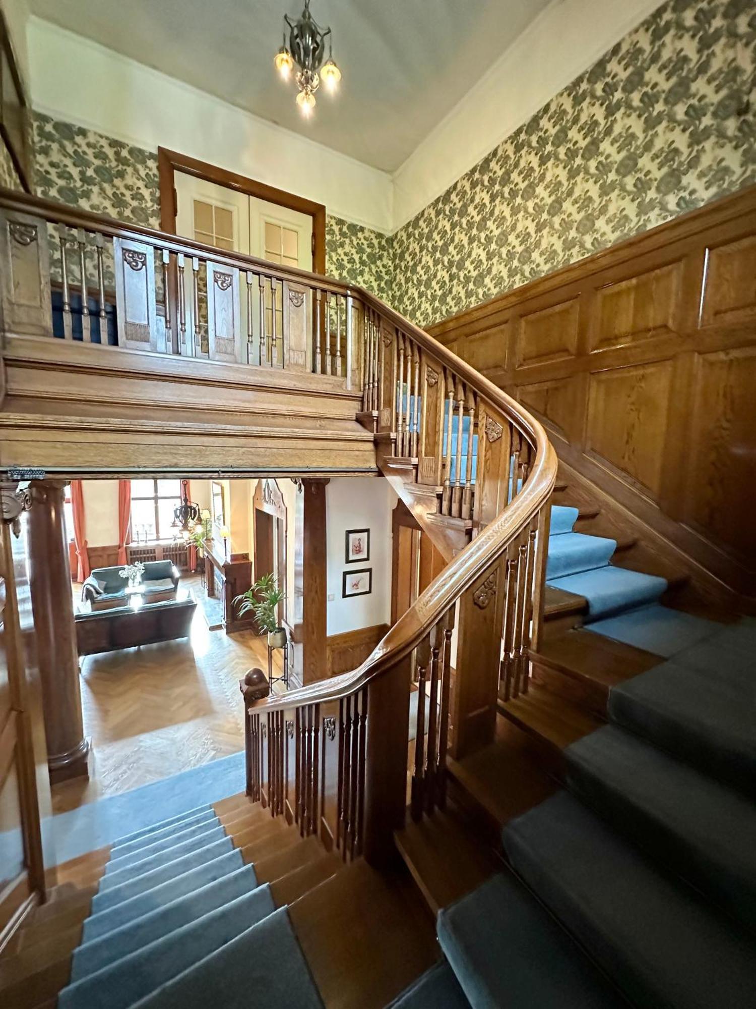 Unique Victorian Villa With Private Coastline Bergen Exteriör bild