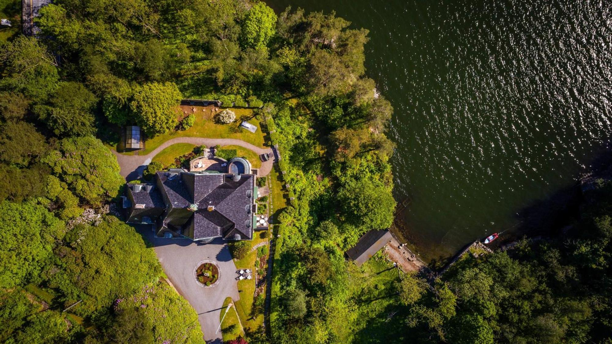 Unique Victorian Villa With Private Coastline Bergen Exteriör bild
